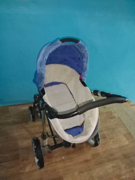 Продам детские прогулочные коляски