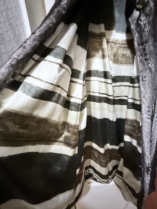 Продается норковая шуба