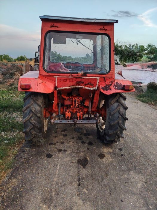 Tractor Universal 445 DT