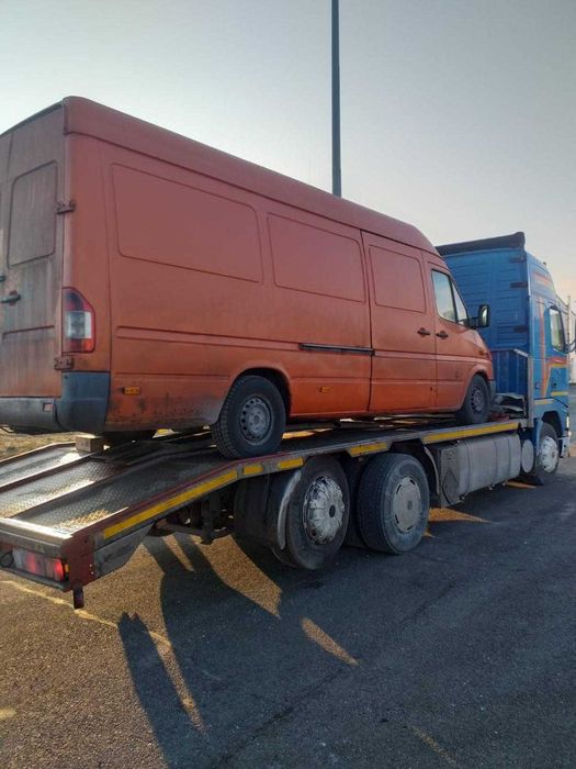 Tractari / transport autoutilitare, utilaje, autoturisme cu platforma