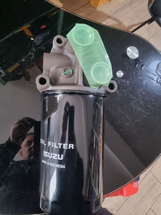 Baterie Filtru ulei Isuzu
