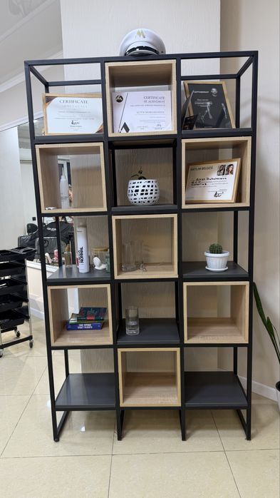 Стеллаж б/у в хорошем состоянии