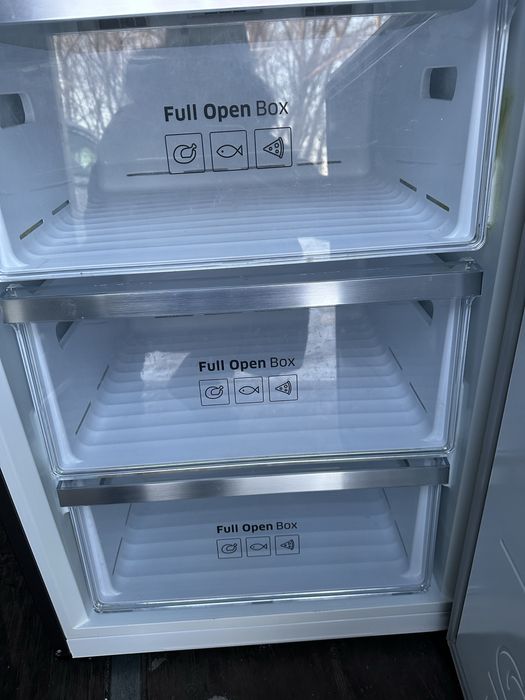 Продаю домашний холодильник