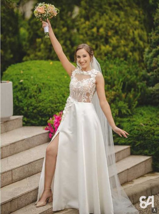 Vand rochie mireasa