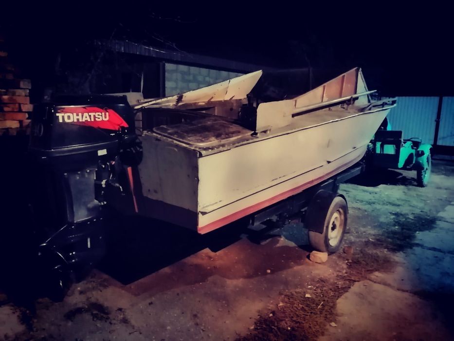 Продается моторная лодка