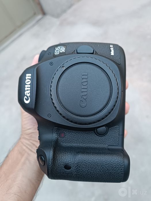 Canon 5D Mark iii body