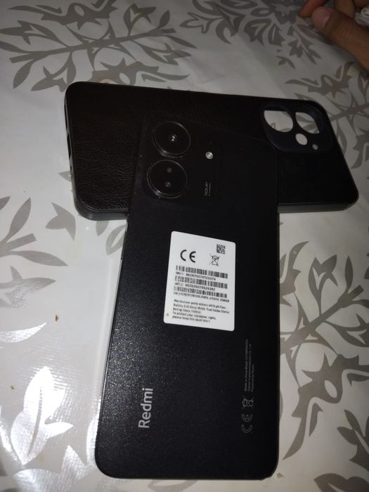 Телефон Redmi 13c