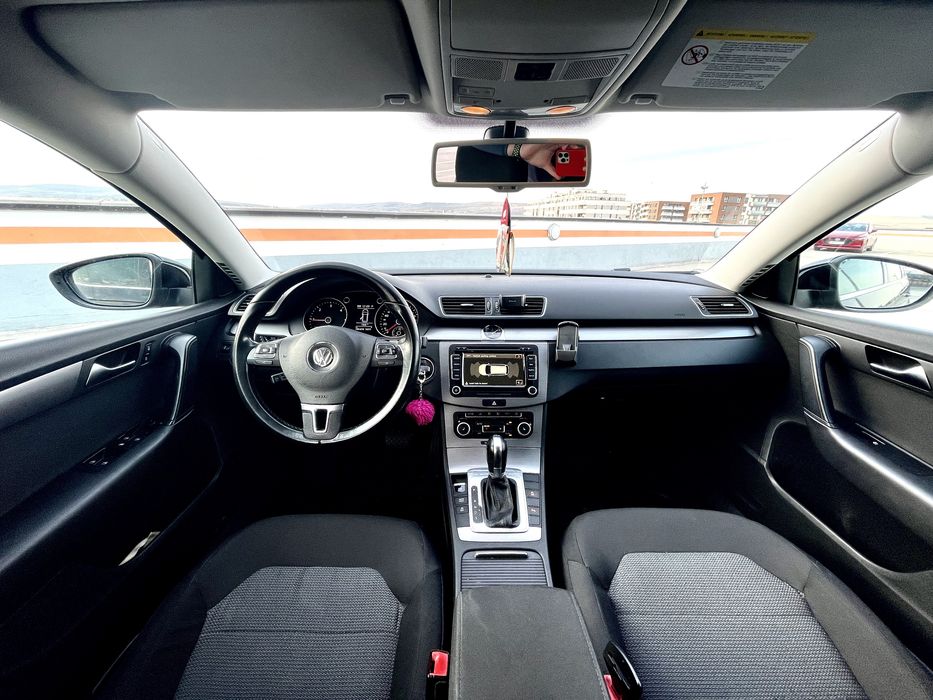 VOLKSWAGEN Passat 2011 — imagine 3