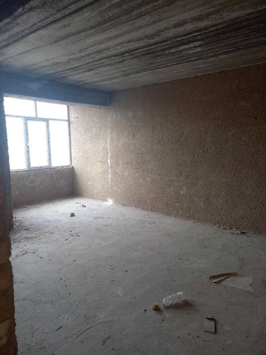 продаю квартиру 3х комнатную