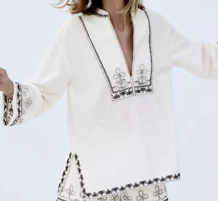 Costum bluza /pantaloni + bluza /fusta  Zara limited edition