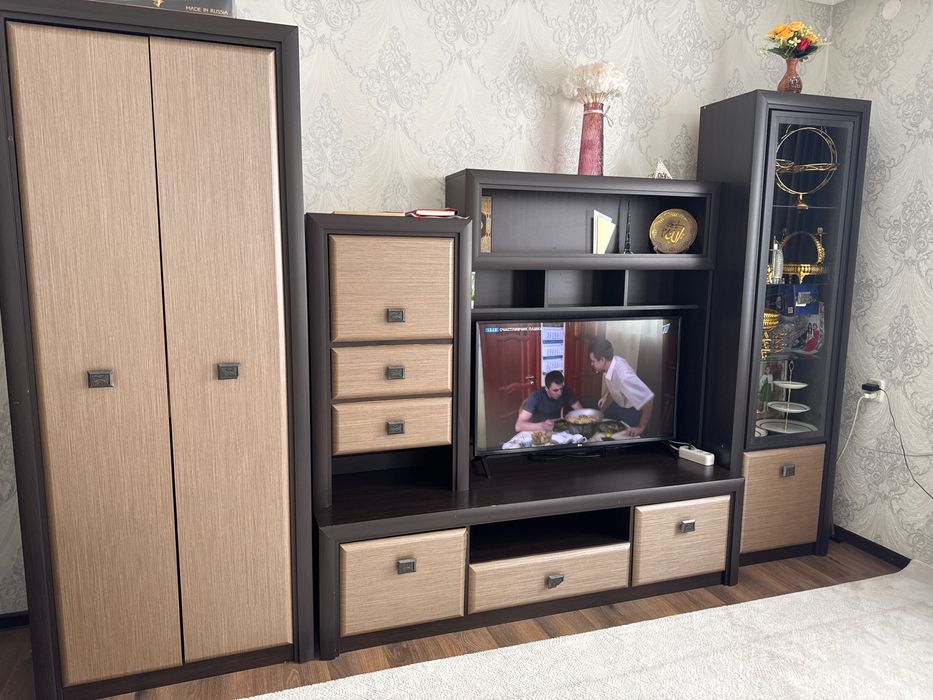 Горка для гостинной