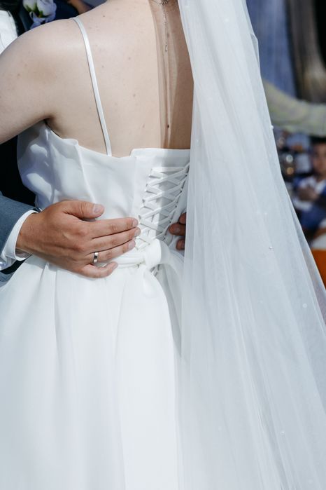 Свадебное платье продам