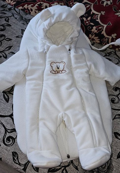 Продам зимний кокон на выписку