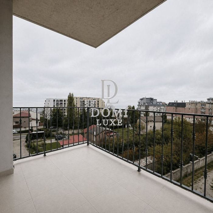 Продава се Тристаен апартамент в к.к. Слънчев ден - 150 кв.м за 769 €/кв.м - Снимка #1