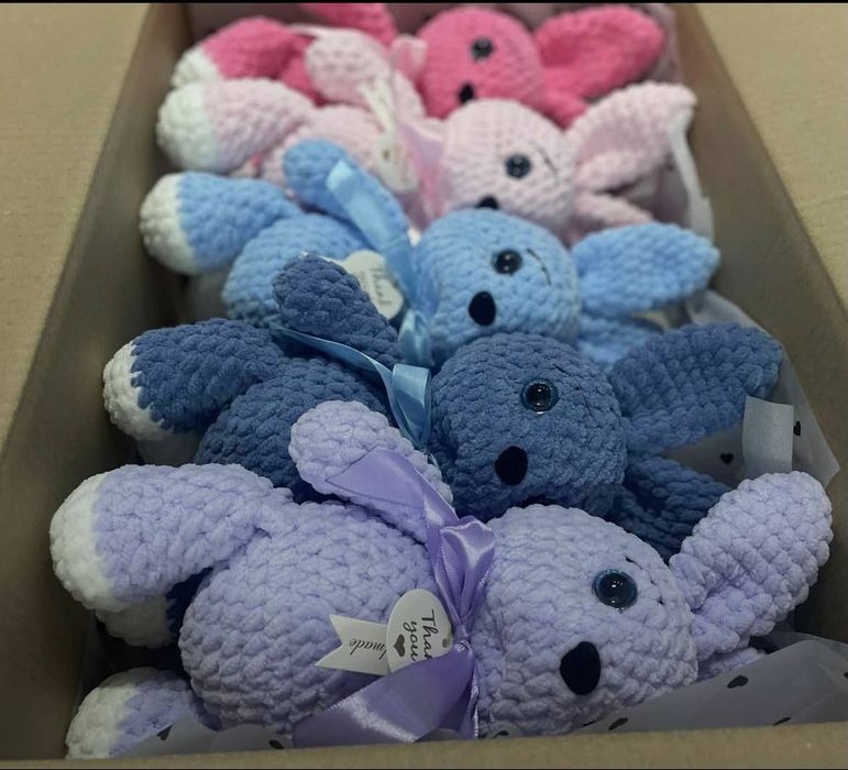 Ръчно плетени играчки