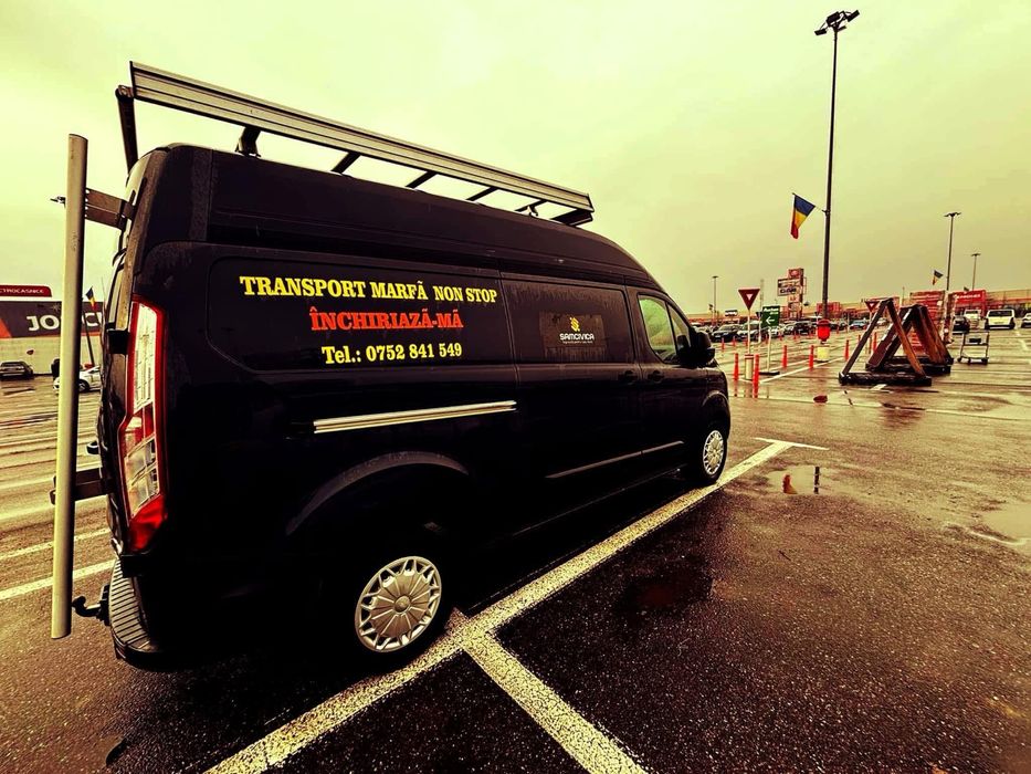 Închirieri microbuze 8+1 si dube marfa