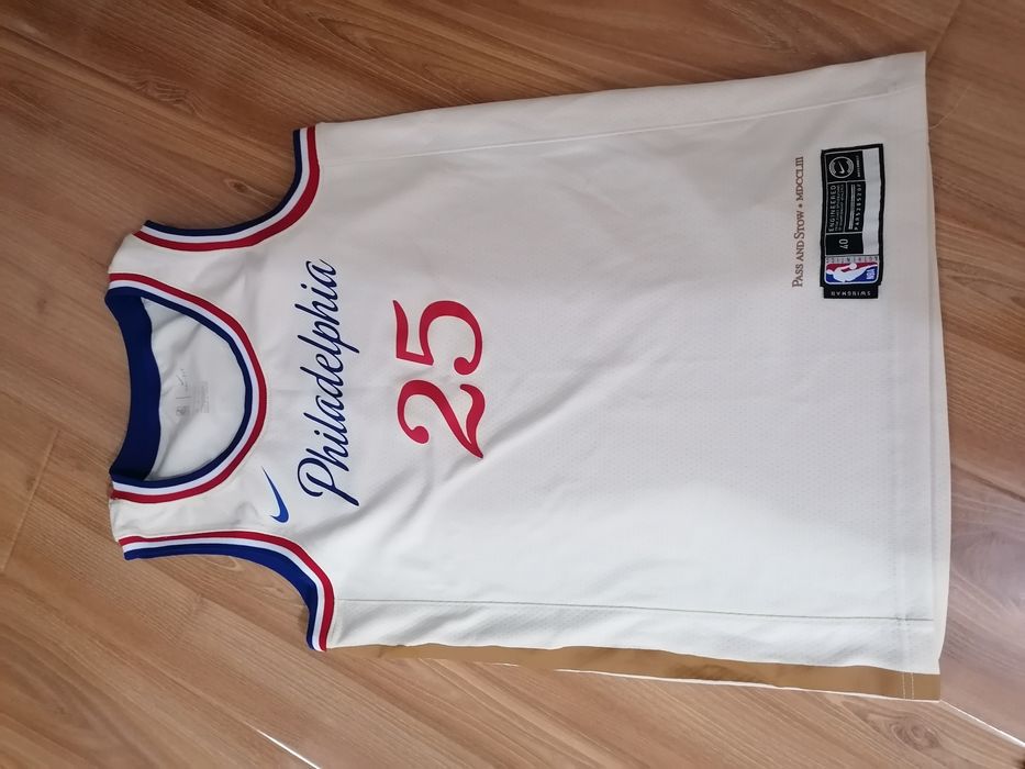 Tricou sport nike dri fit Simons 25