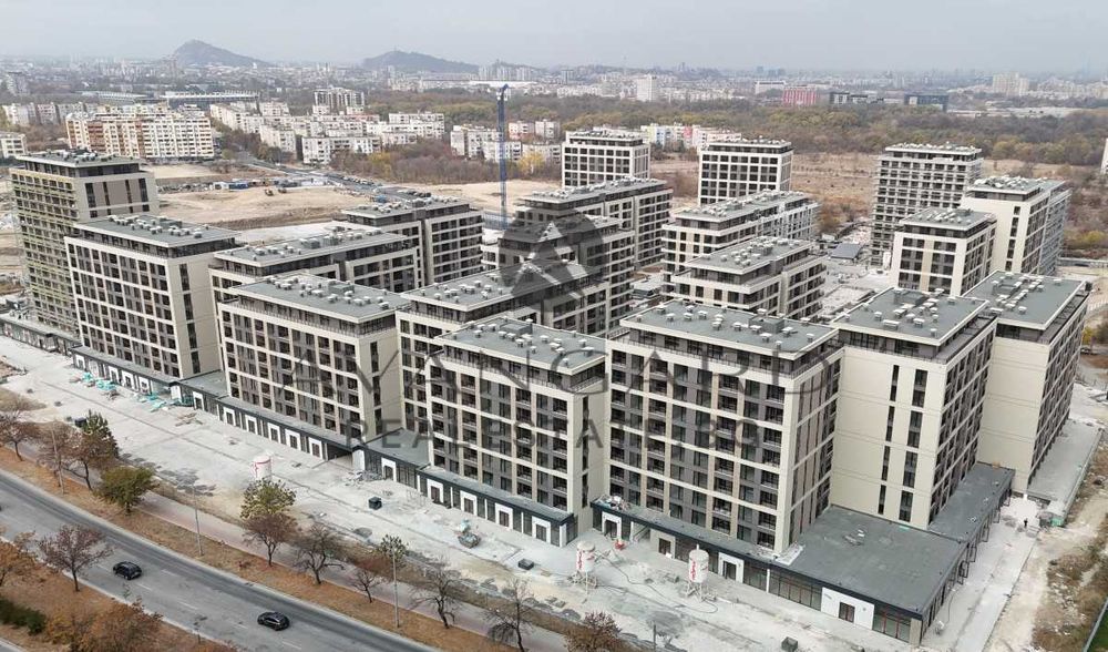 Продава се Тристаен апартамент в Пловдив, Тракия - 105 кв.м за 850 €/кв.м - Снимка #10