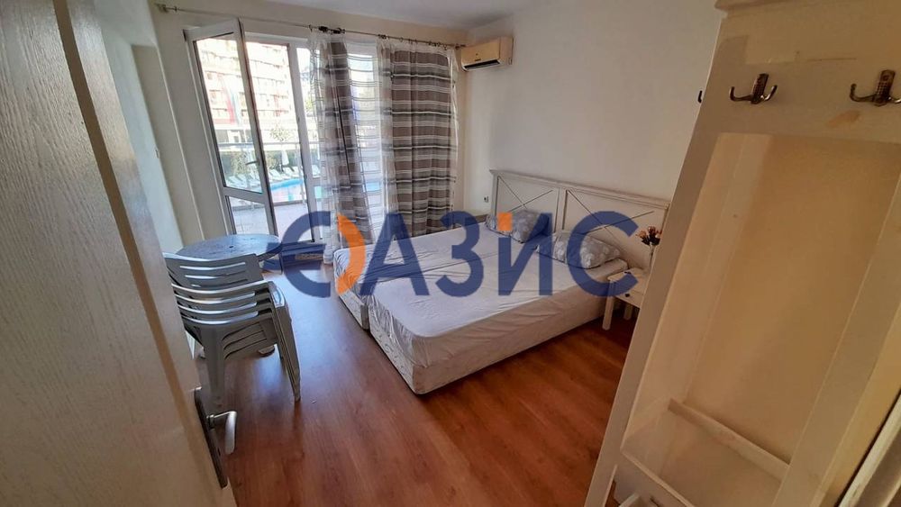 Продава се Тристаен апартамент в к.к. Слънчев бряг - 112 кв.м за 733 €/кв.м - Снимка #11