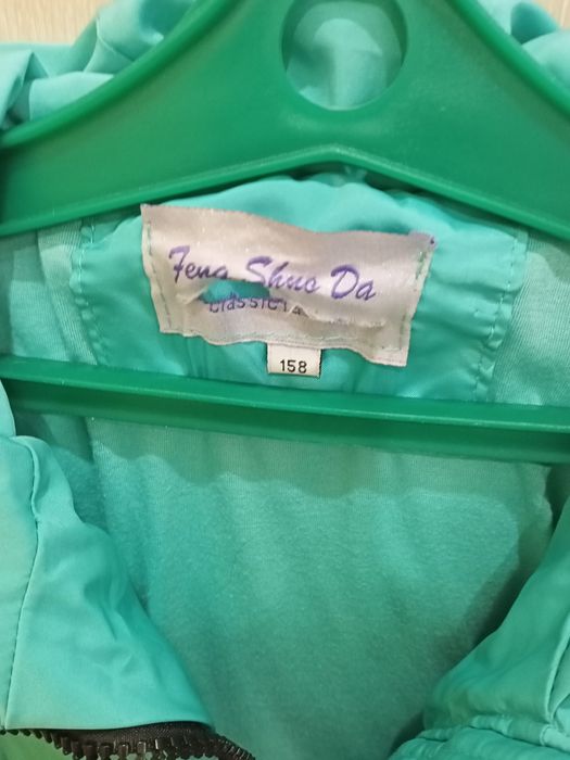 Продам классные куртки. Цены от 2500 и выше.