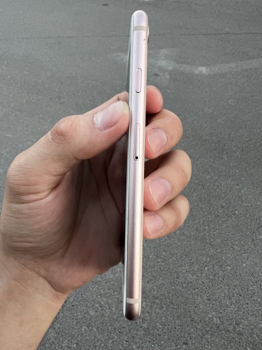 Iphone 8 64gb gold