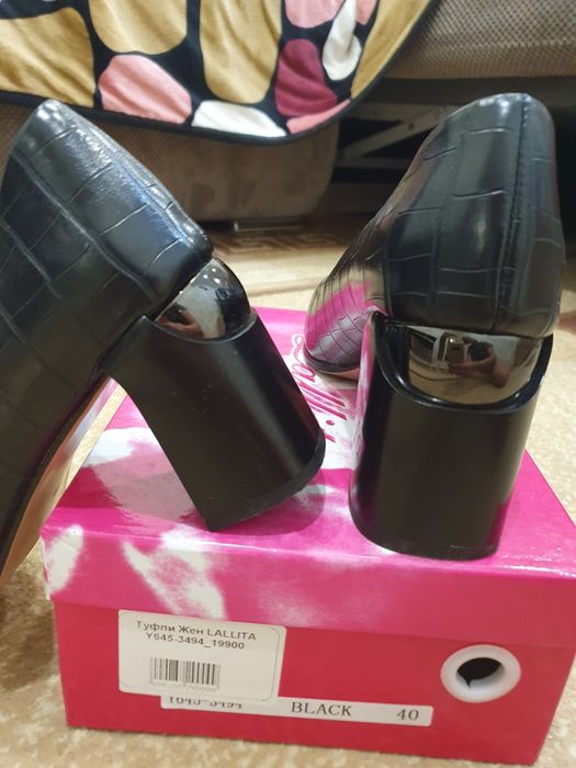 Туфли б/у женские кожанные