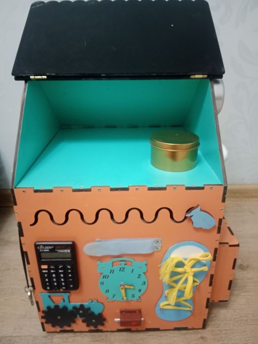 Продается бизидомик