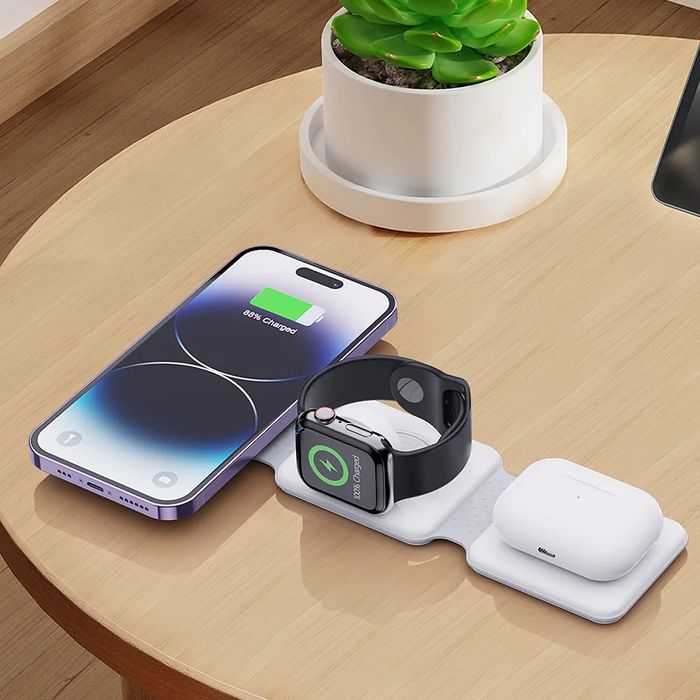 Incarcator Mahnetic 3 in 1 pentru Apple/iPhone/Airpods/AppleWatch, NOU