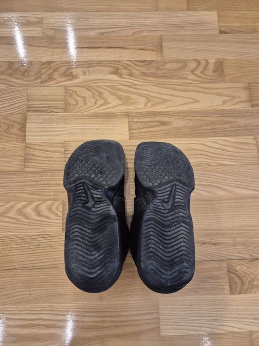 Nike Lebron Witness 8