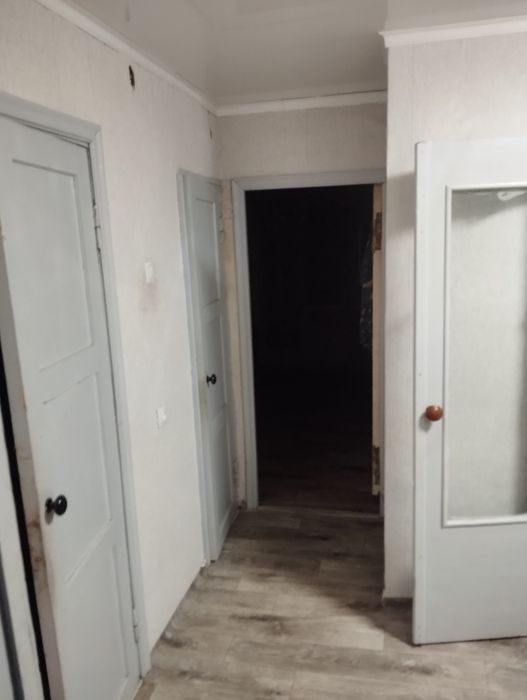 Продам квартиру на ЖБИ узенка
