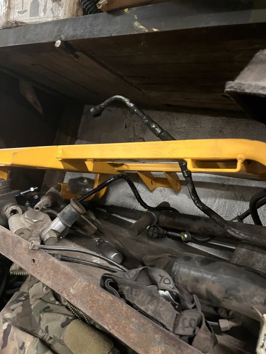 Продам ниву 21213