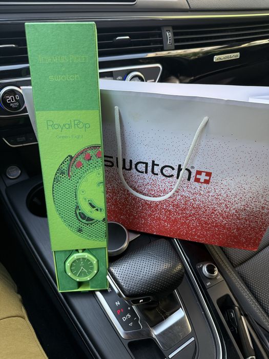 Royal PoP Audemars Piguet x Swatch green eight