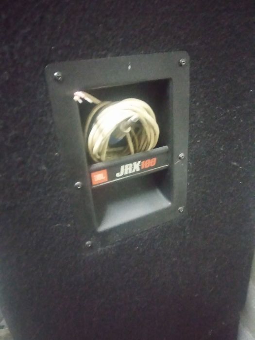 Колонки с усилителем