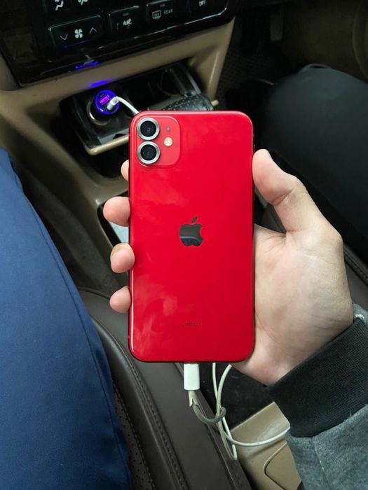 Iphone 11 в хорошем состоянии