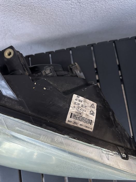 Faruri cu lupă Ford Focus 2 2005