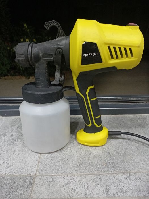 Kraska pult sotiladi srochna tel qisela kelishamz