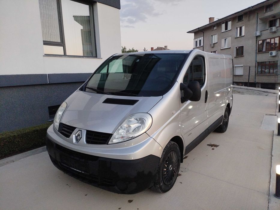 Renault Traffic 2.0 DCI 114Hp 2007 Клима Камера Теглич