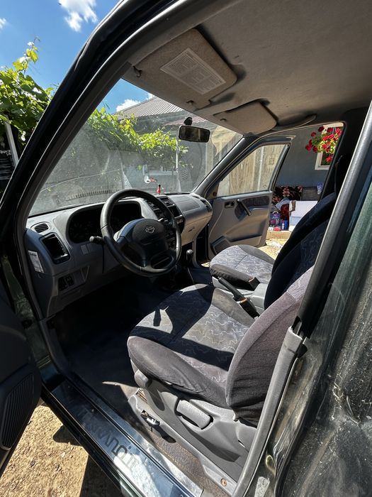Nissan Terrano 2 scurt