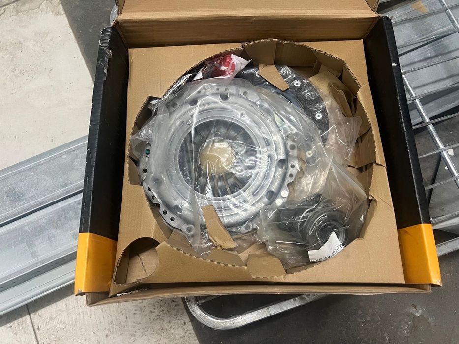 Съединител за Опел астра X (Opel Astra H), 1.7 CDTI (L48) 80 кс, дизел