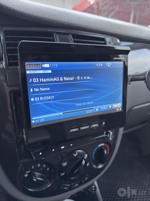 Pioneer Carrozzeria Avic -VH99 monitor