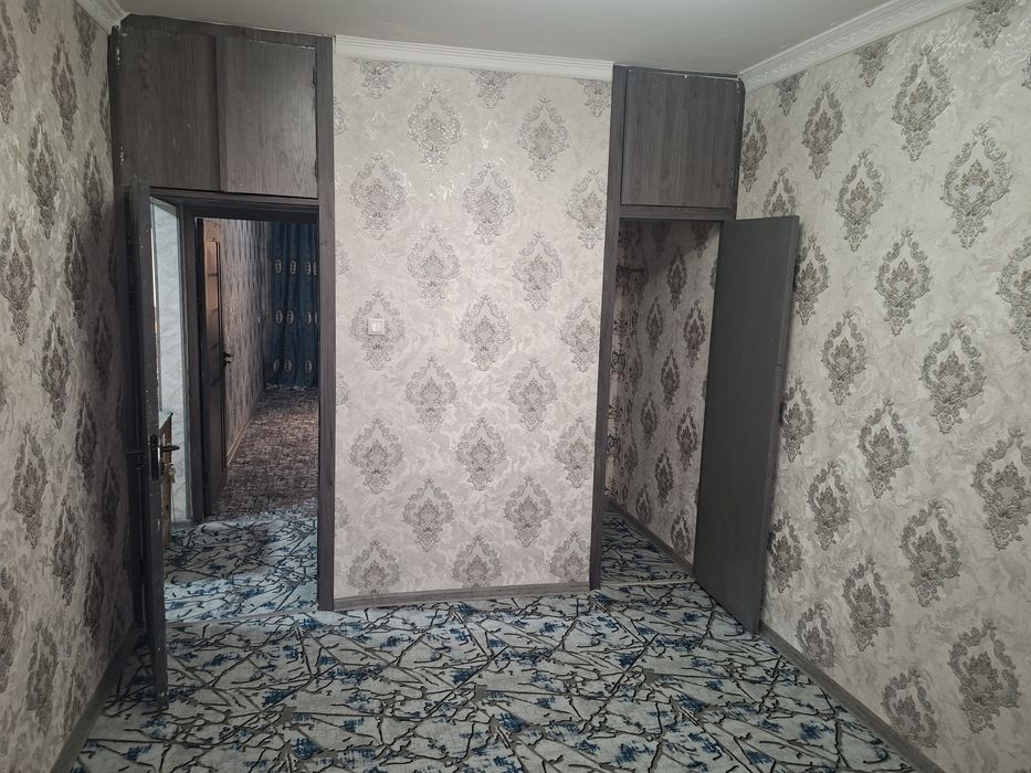 Квартира сотилади