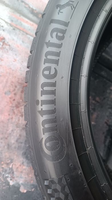 235/45/18 Continental Дот 3023