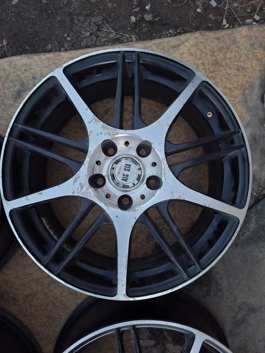 Продам диски р17. Разболтовка 5-114,3