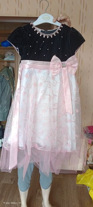 Продам детские платья