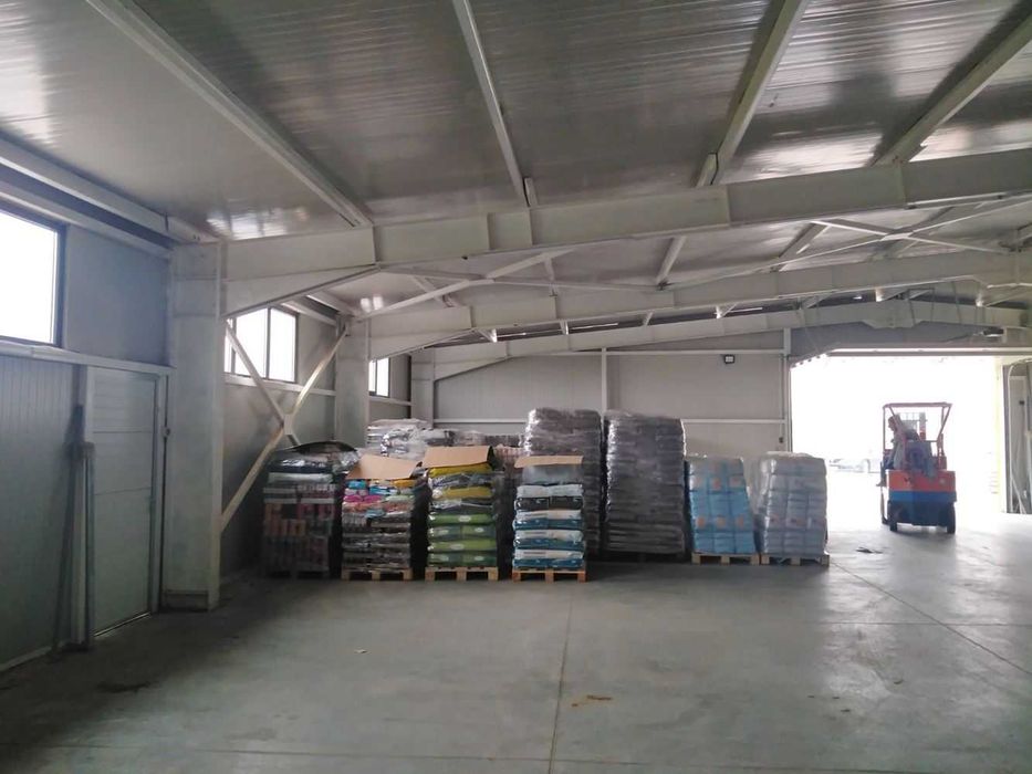 Дава се под наем Склад в Пловдив, Индустриална зона - Север - 200 кв.м за 816 € - Снимка #1