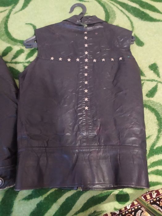 Винтаж.кожа.для девушки и жилет