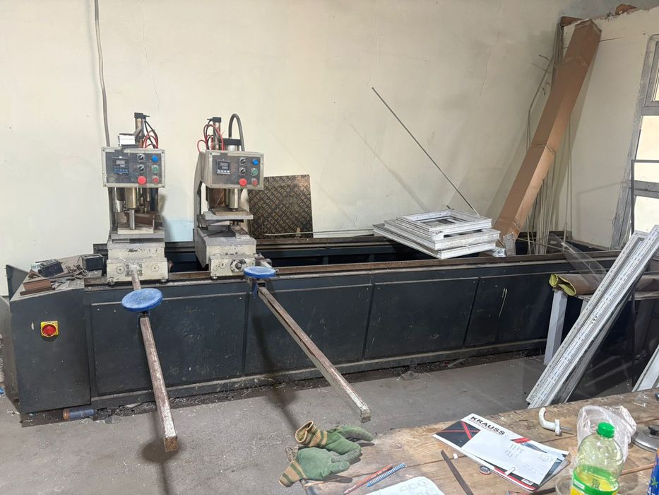 Продам стонки для пластиковых окон и т.д.