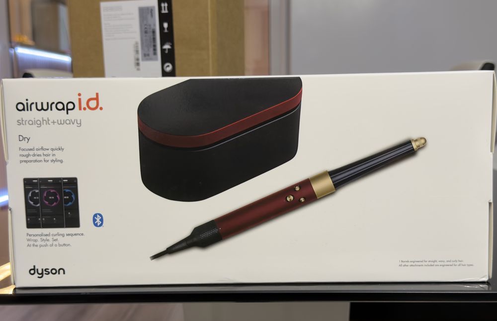 Dyson Airwrap ID Red Velvet Gold sigilat.