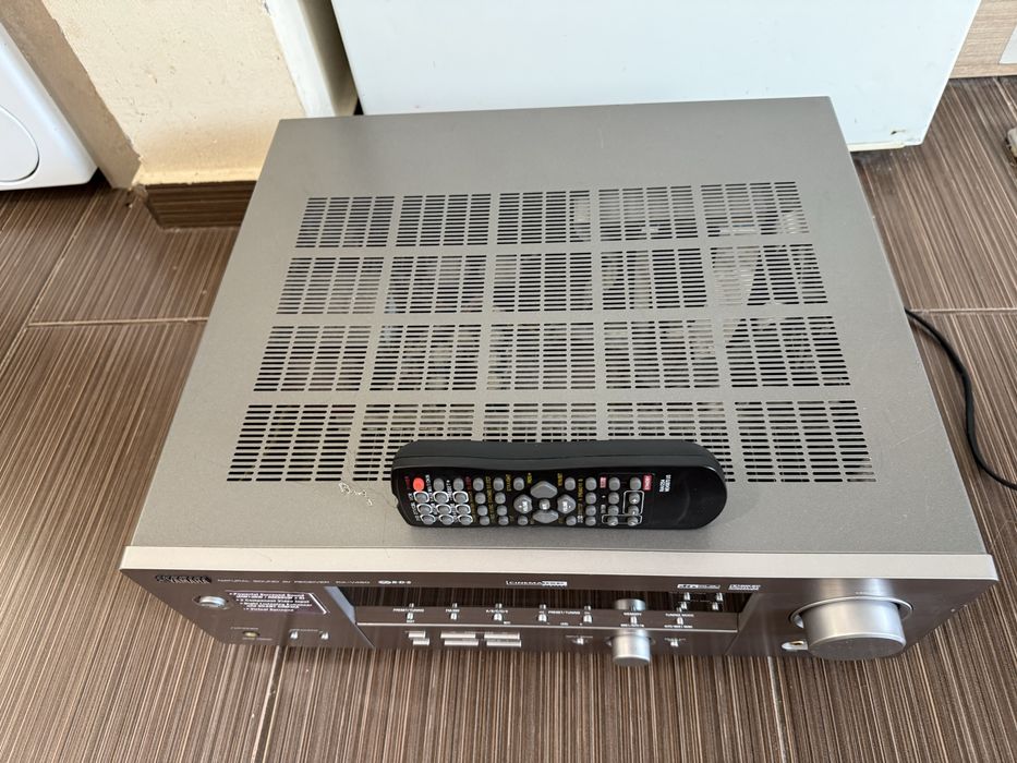 Yamaha RX-V450 resiver