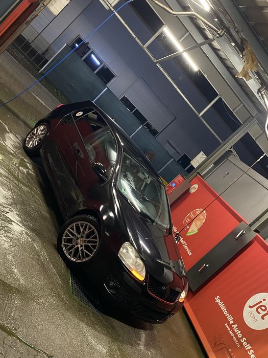 Golf 5 2.0 BKD , 140 cp